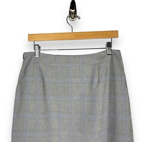 4 for $20 SALE! Tahari by Arthur Levine Plaid Pleat Mini Skirt, Grey Plaid, 8P - Picture 10 of 11